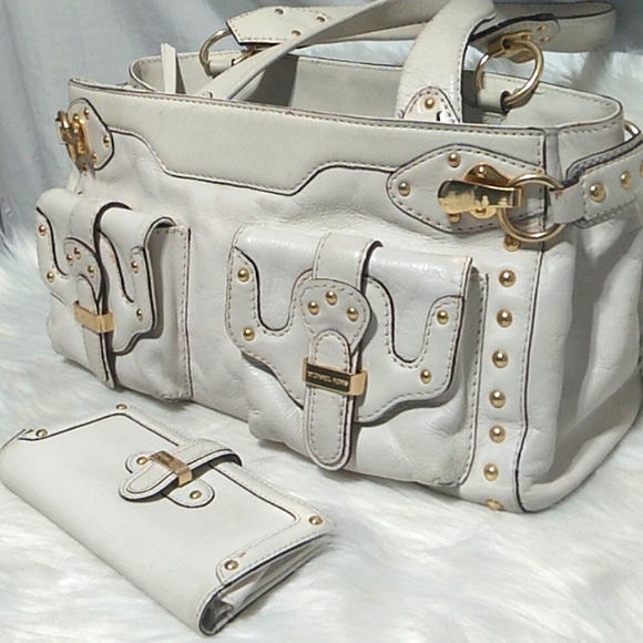 Michael Kors Shoulder Bag & Matching  Studded Vintage Wallet Set - Picture 4 of 16